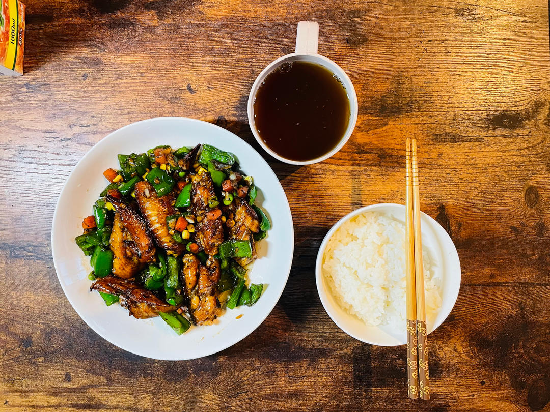 蒜香鸡翅，这才是鸡翅最好吃的做法