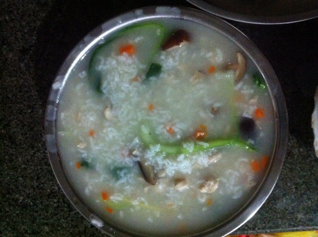 香菇鸡肉粥