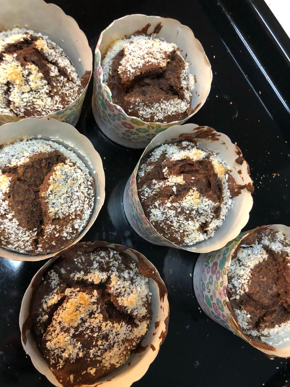 无油无糖超健康的香蕉🍌可可🍫全麦马芬蛋糕