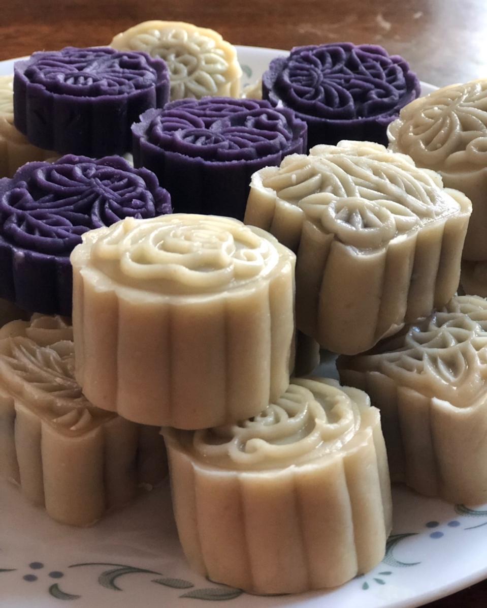 冰皮豆沙月饼