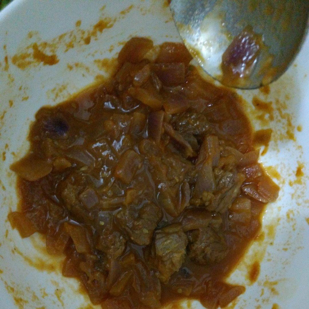 番茄炖牛腩