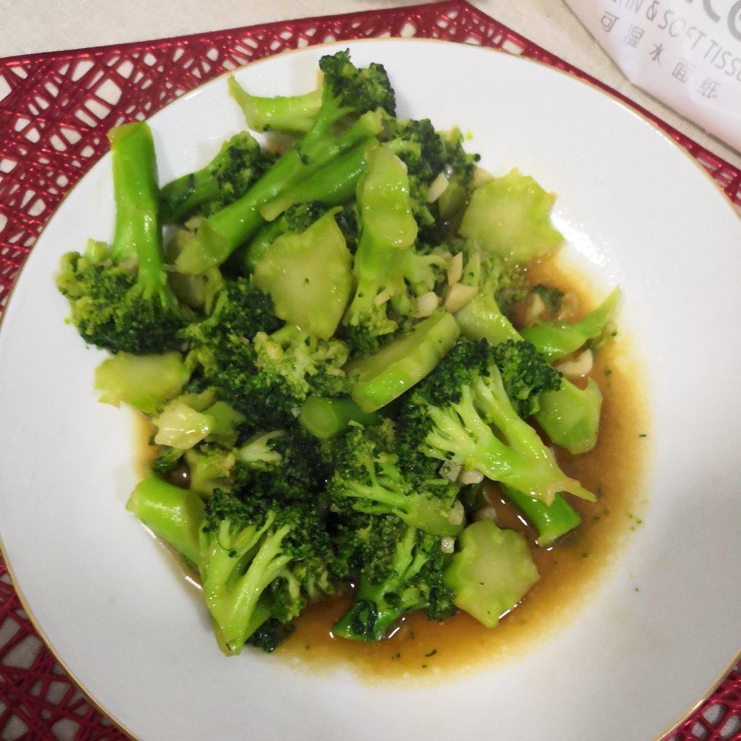 蚝油蒜蓉西兰花