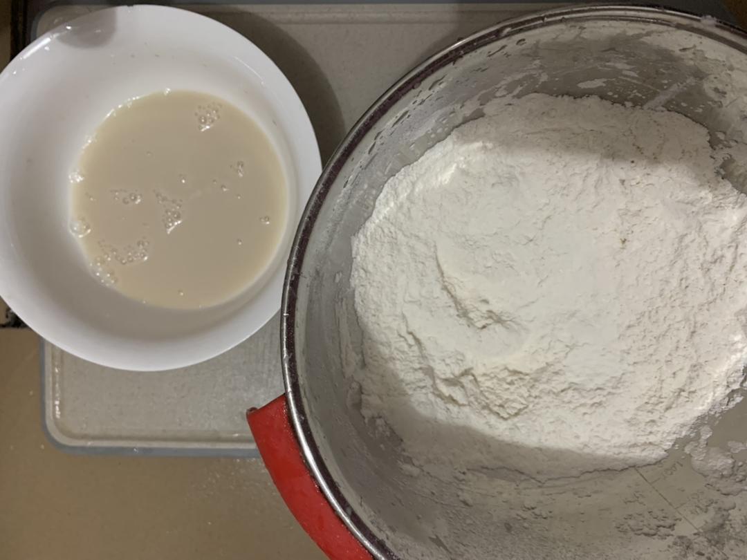 纯奶手撕吐司的做法 步骤1