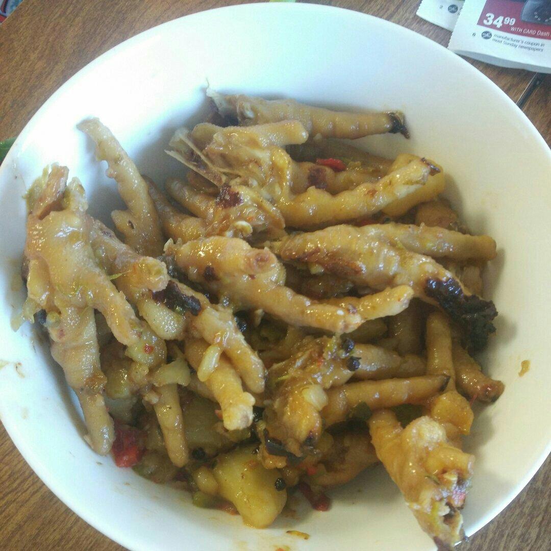 川味红烧鸡爪