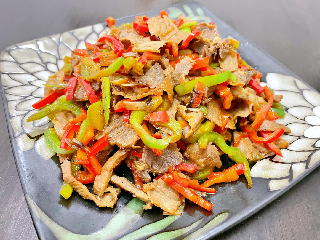 【小高姐】青椒牛肉 如何炒出嫩滑的牛肉