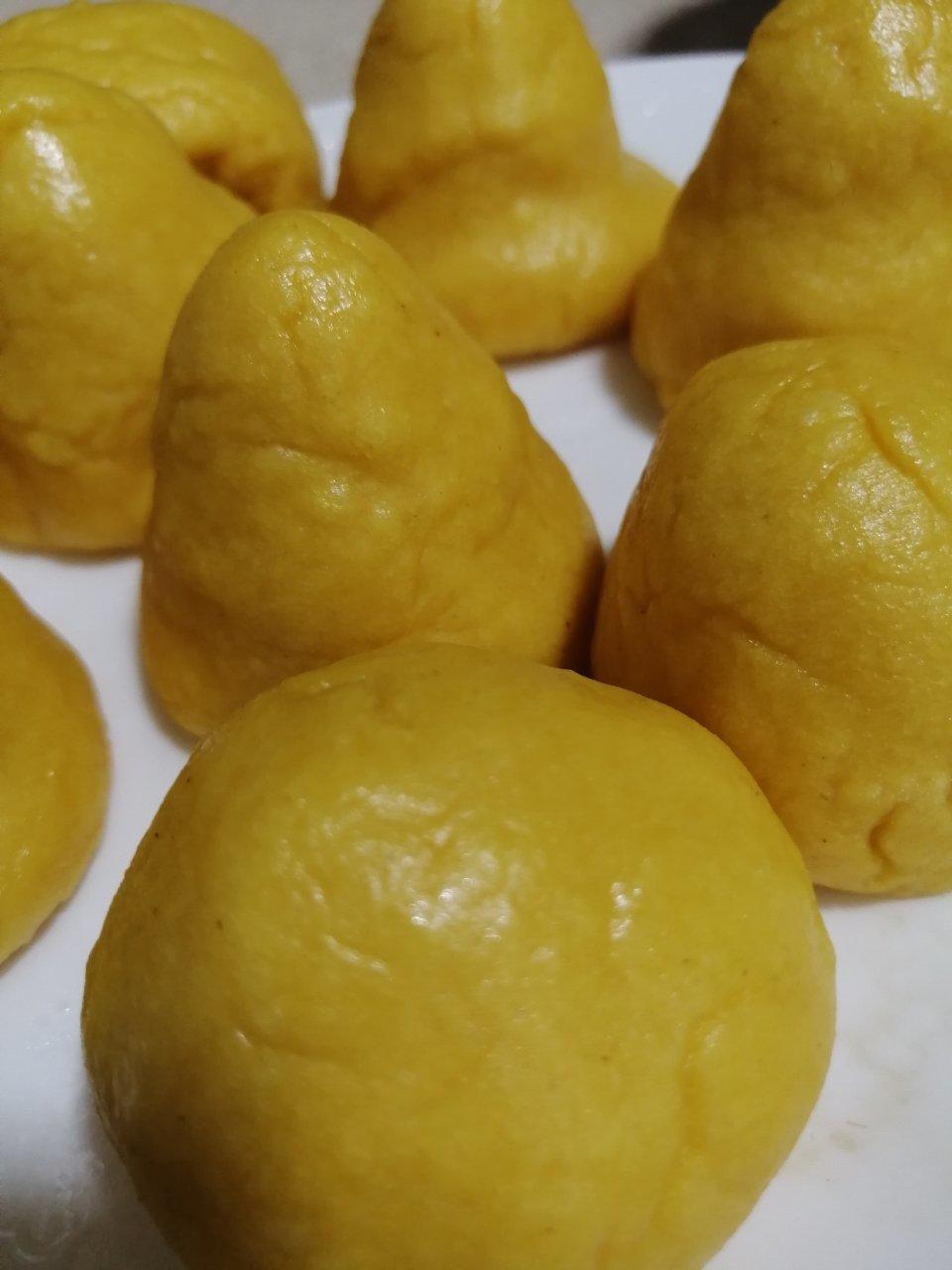 野菜玉米面包团子