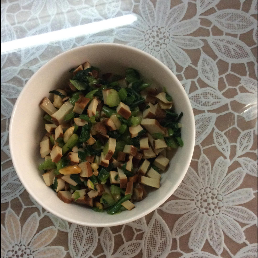 史上最好吃的马兰头拌香干