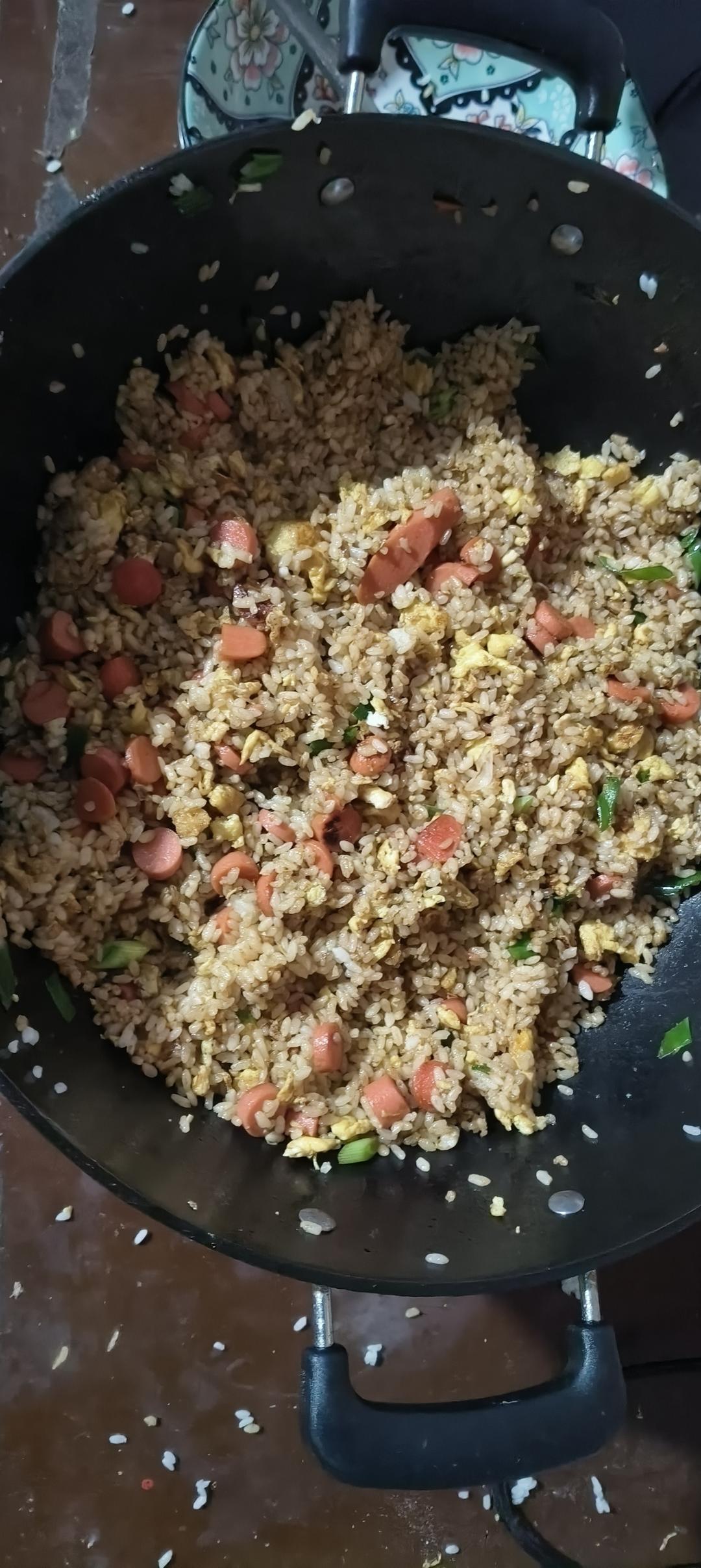 黄金火腿肠蛋炒饭