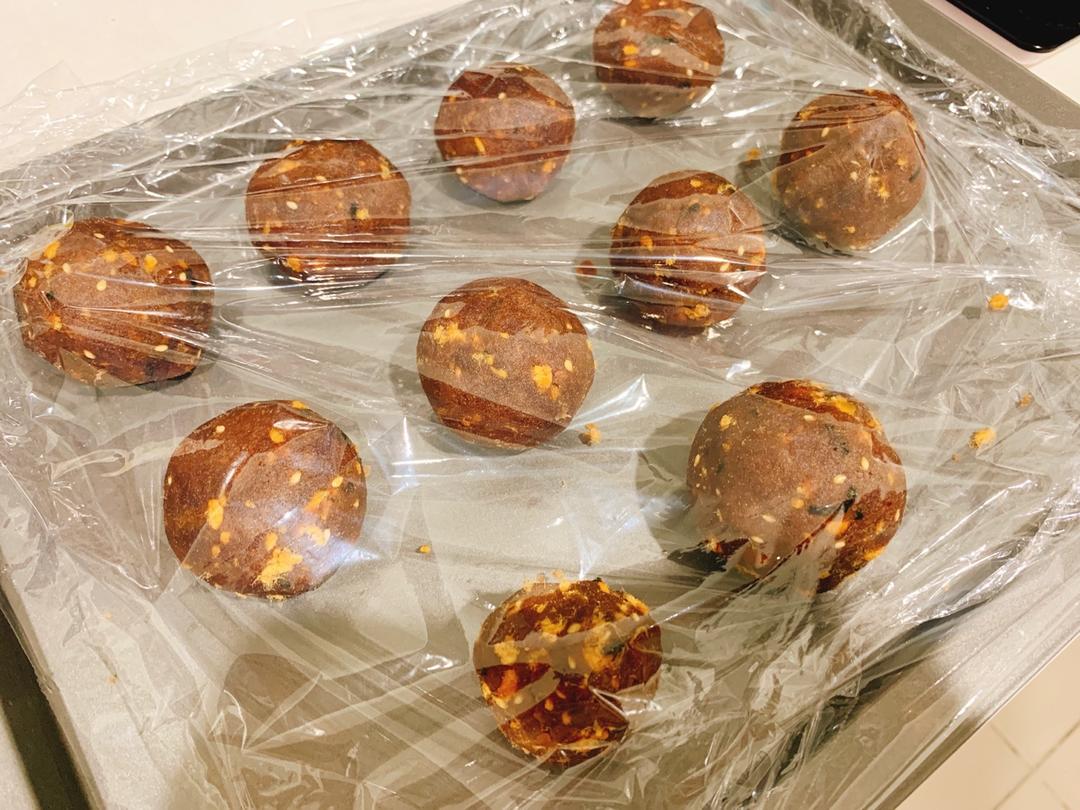 《Tinrry+》菠萝蛋黄酥（超快手、免揉、不用开酥）