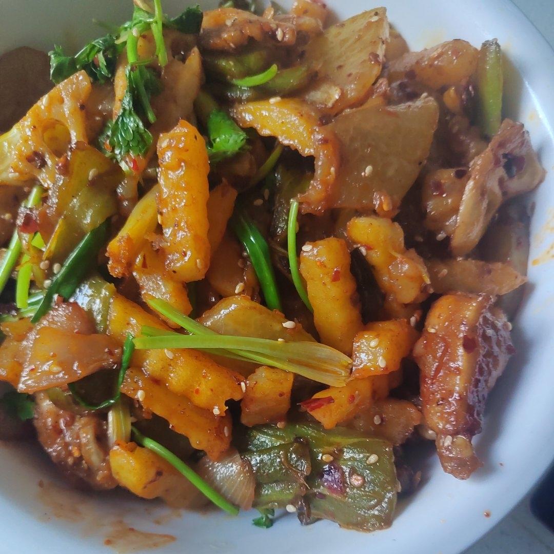 麻辣干锅鸡翅｜学会了就是你的拿手菜