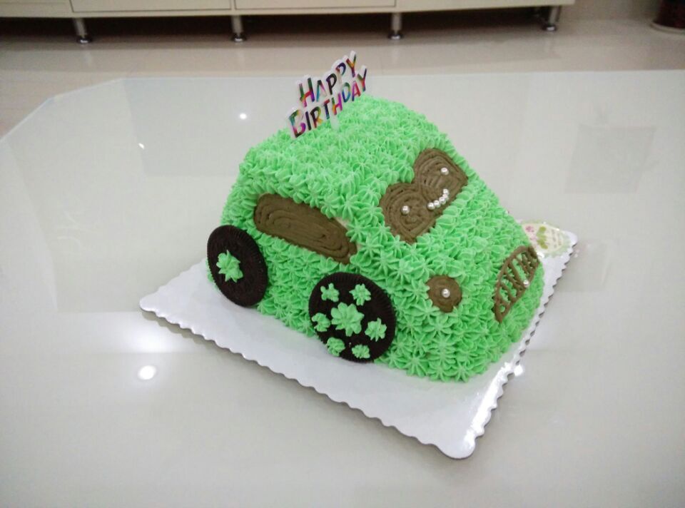 草莓鲜奶油蛋糕