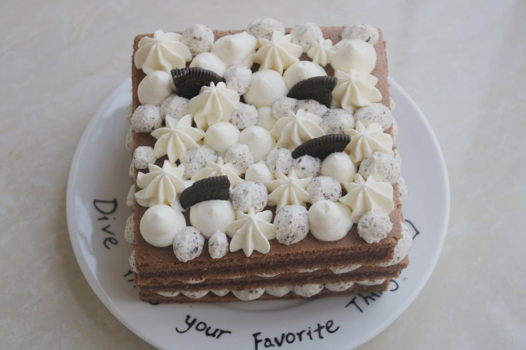 好吃到流泪的奥利奥咸奶油盒子蛋糕