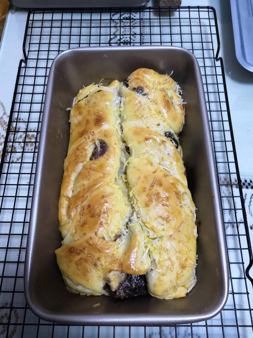 入门级不用揉出膜的手撕紫薯面包无黄油版