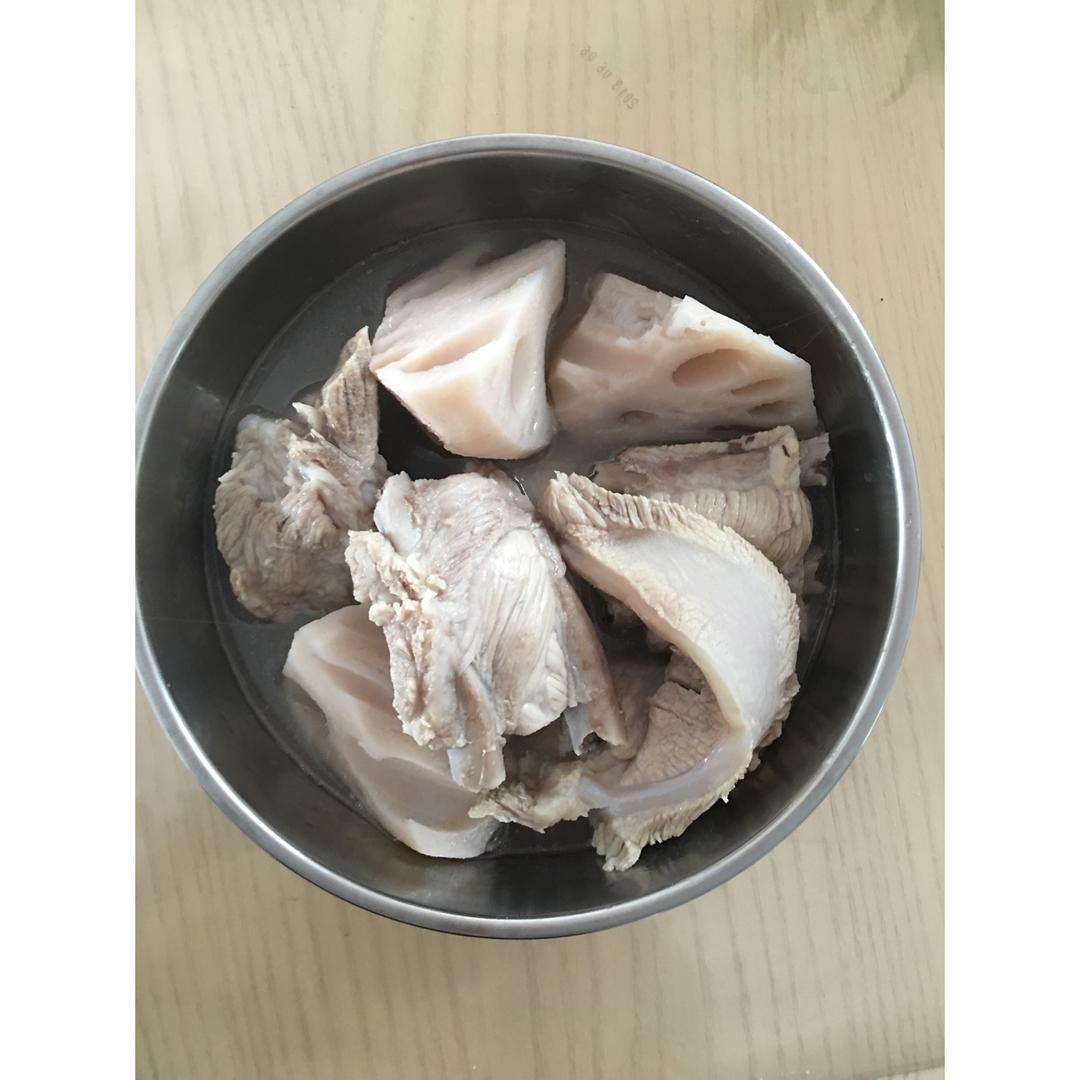 排骨莲藕汤