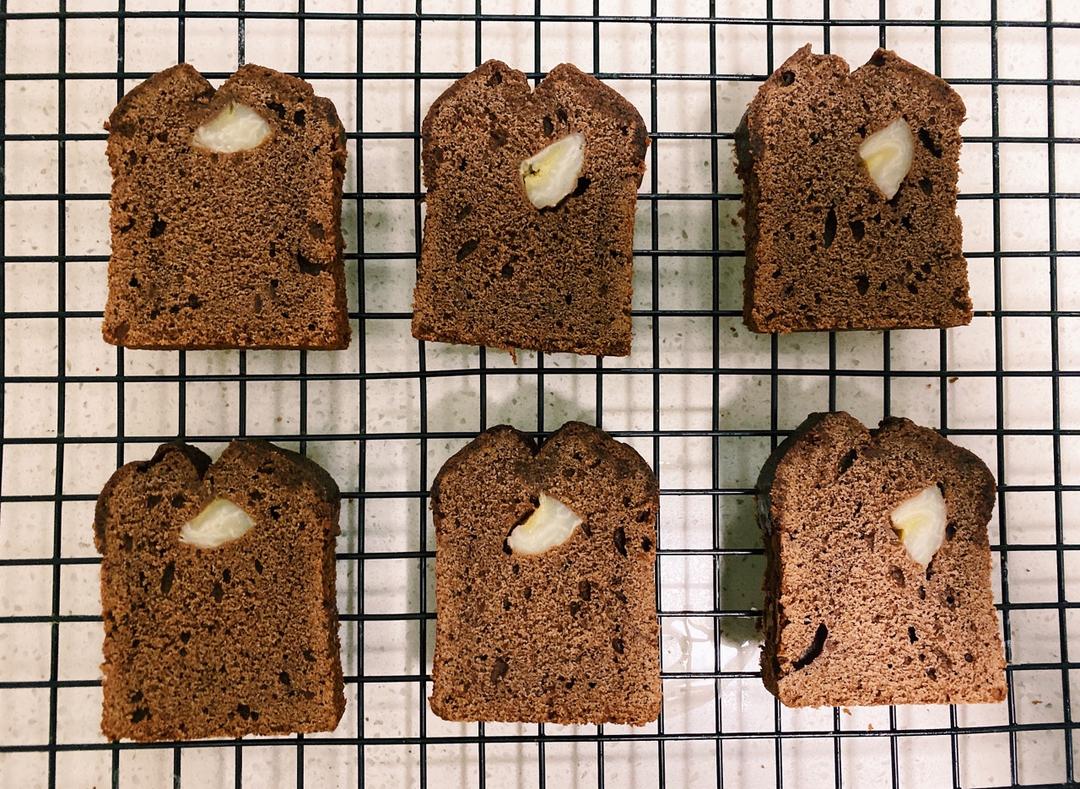 葡萄干果仁可可磅蛋糕-附掐秒表做胖蛋糕大法