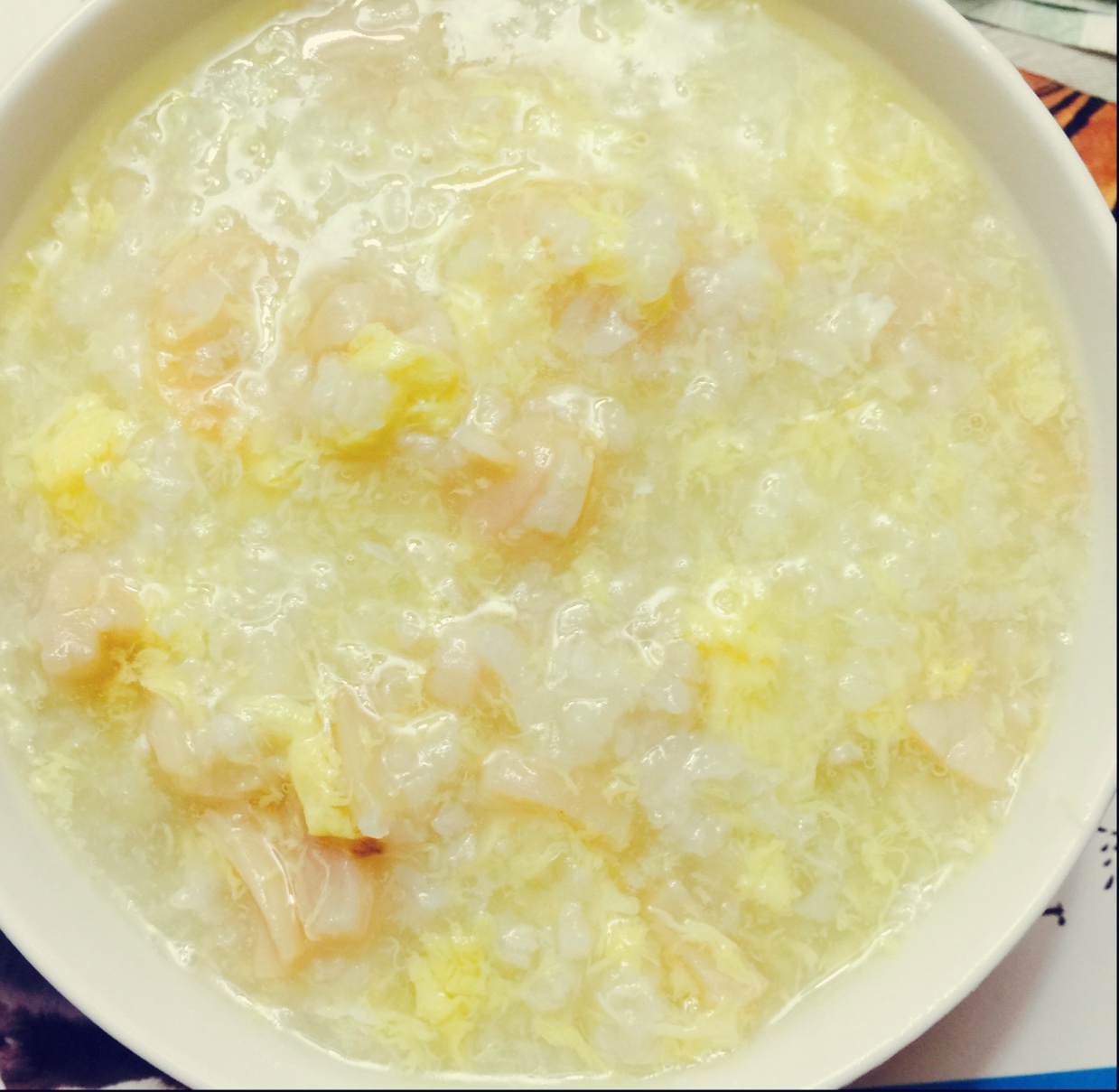 大头大头做的滑蛋瑶柱香菇虾仁粥