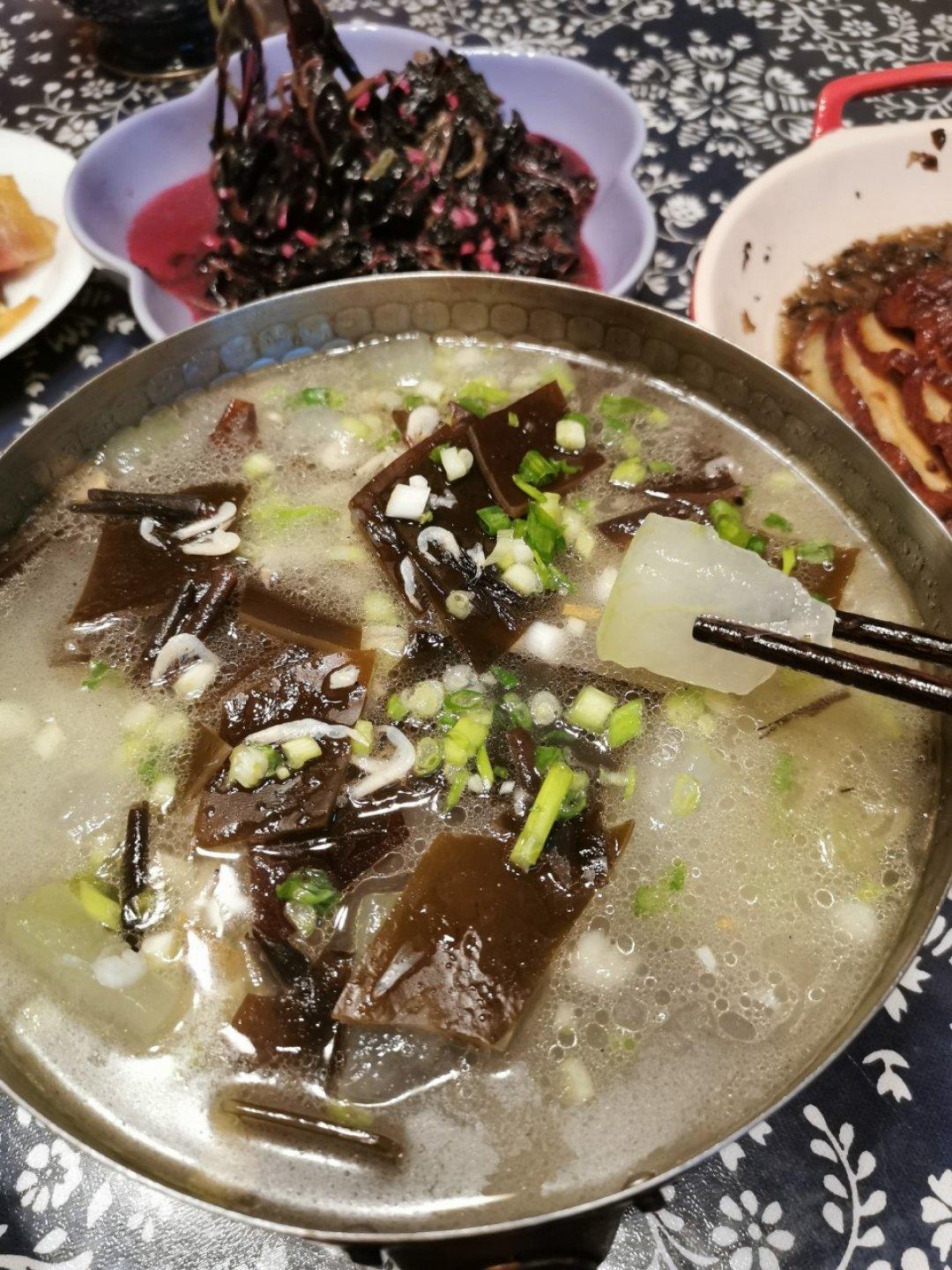 海带虾皮冬瓜汤