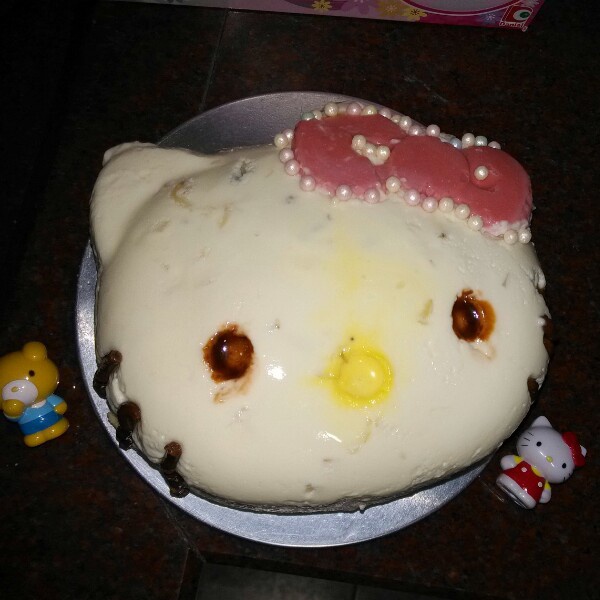 酸奶慕斯HelloKitty蛋糕