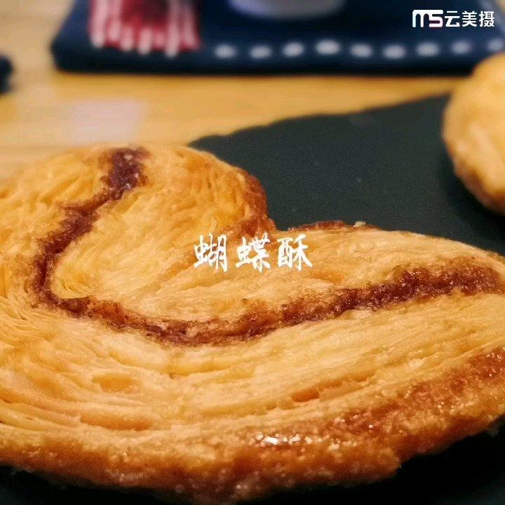 喵的面包吐司🍞糕糕🍰