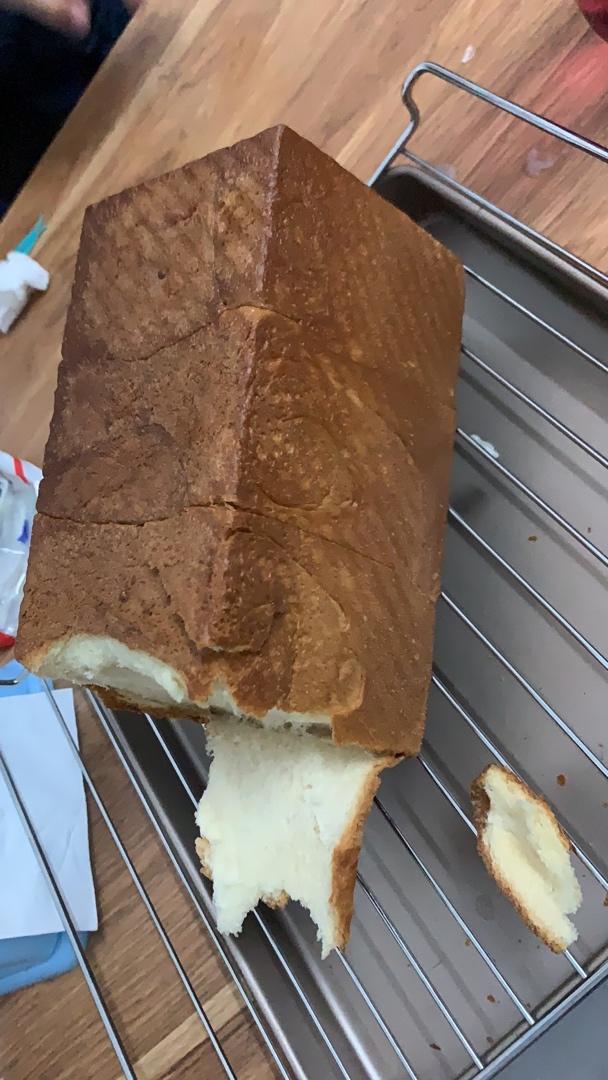 只需一次发酵的超软吐司（附面包机揉手套膜攻略）