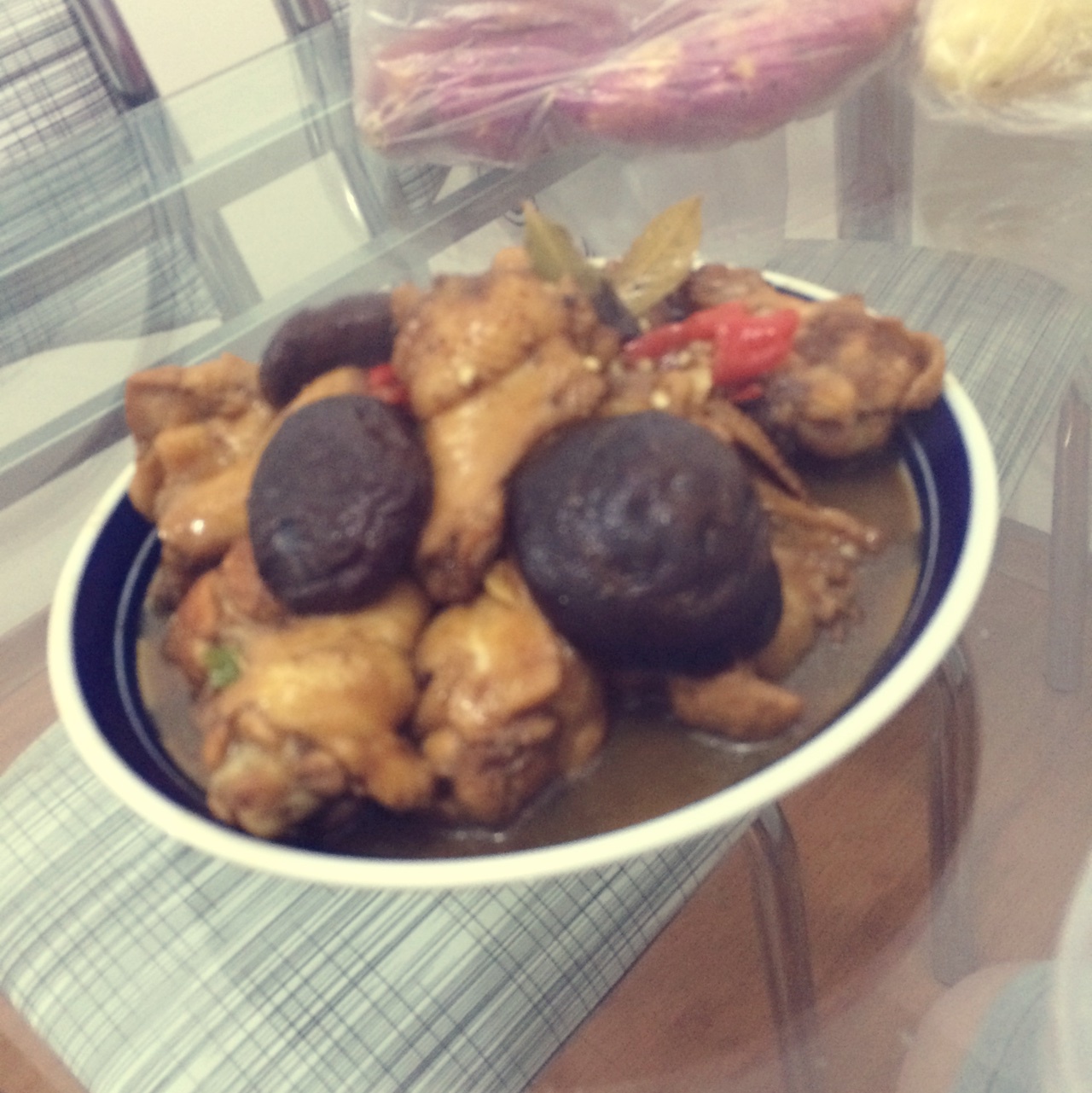 红烧鸡腿