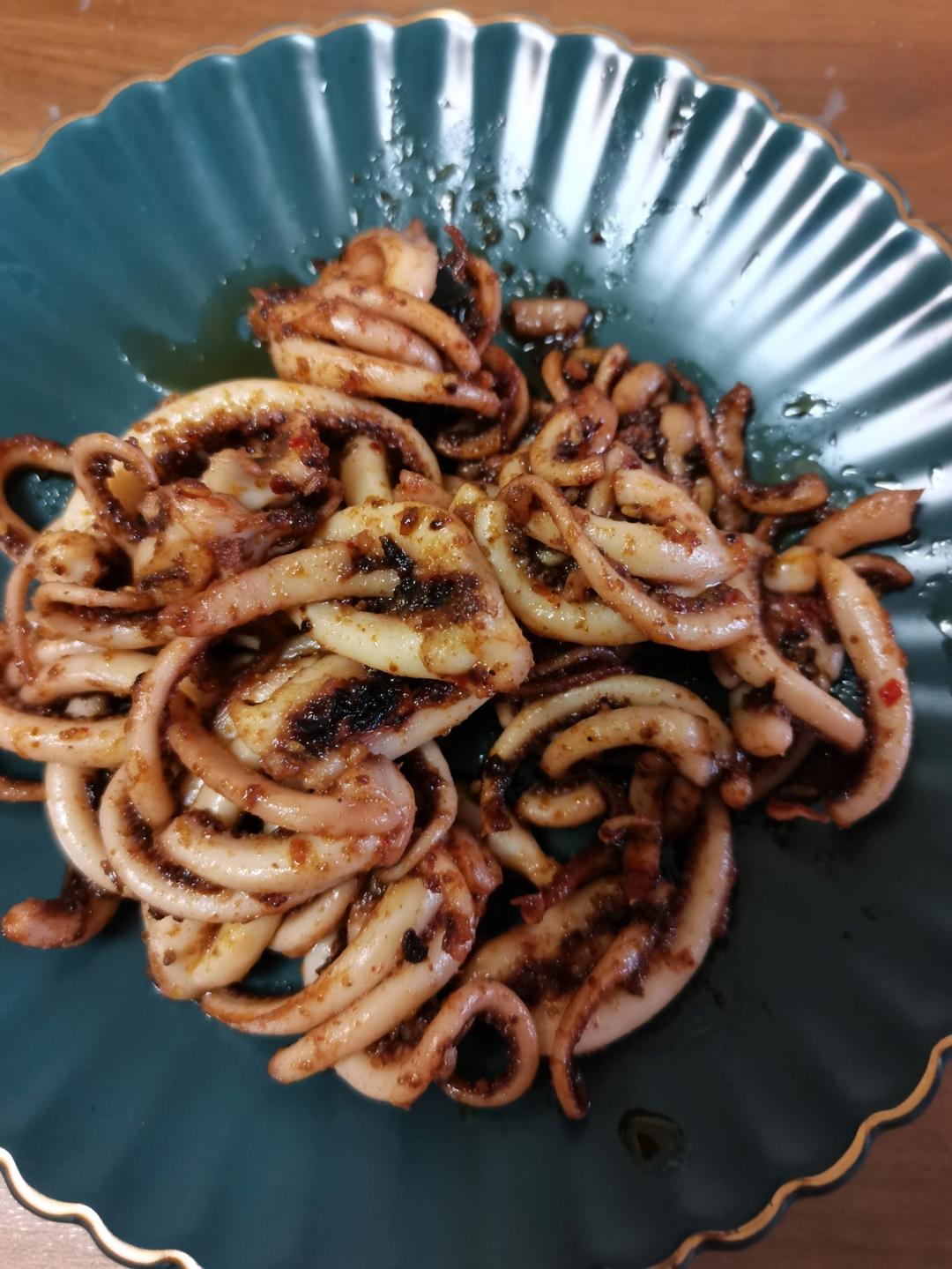 香辣鱿鱼须 赛过铁板的味道