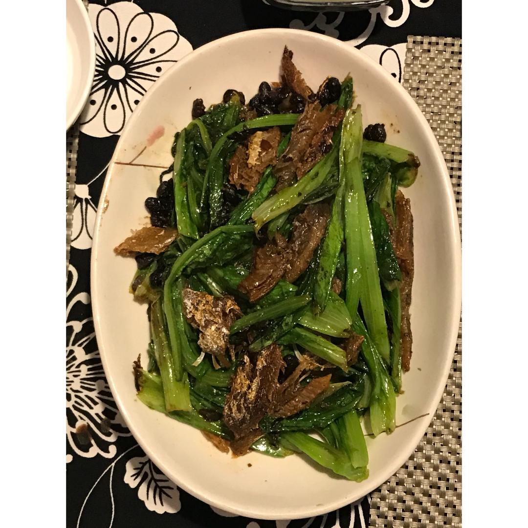 豆豉鲮鱼油麦菜