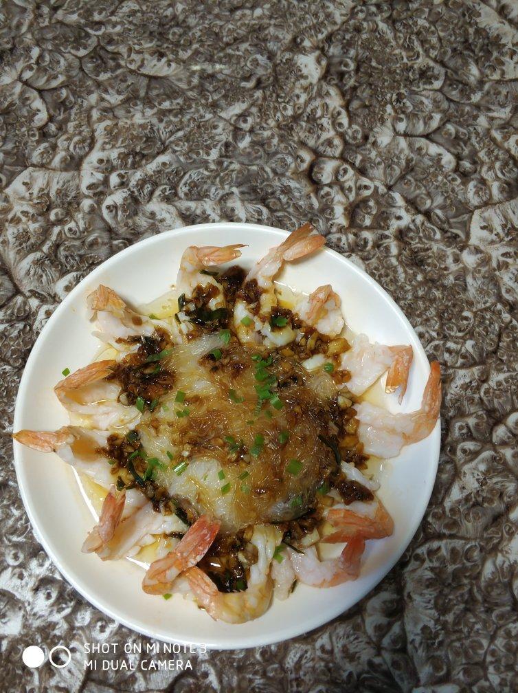 蒜蓉虾蒸粉丝