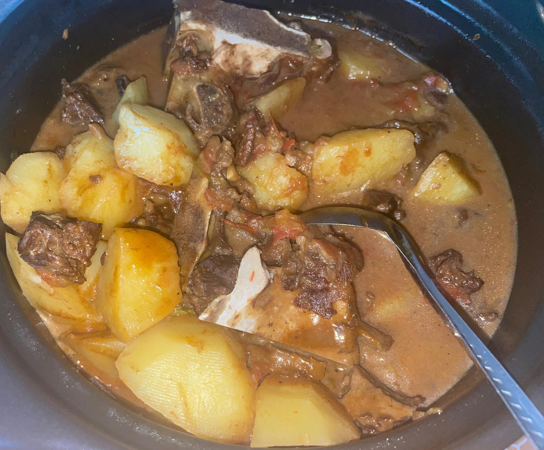 番茄炖牛腩
