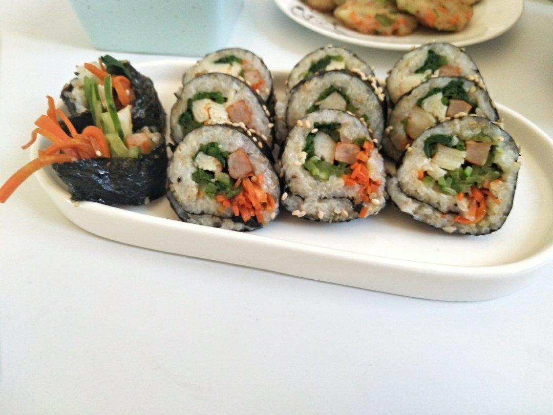 韩式紫菜包饭￨料超足