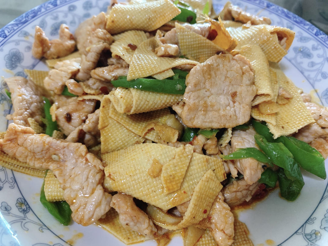 jeancsy做的肉炒豆皮