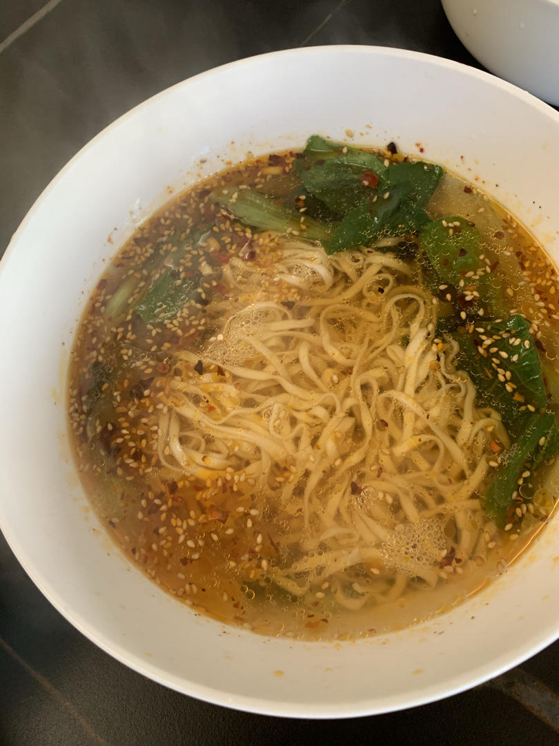 十分钟搞定的酸汤面（热汤面）