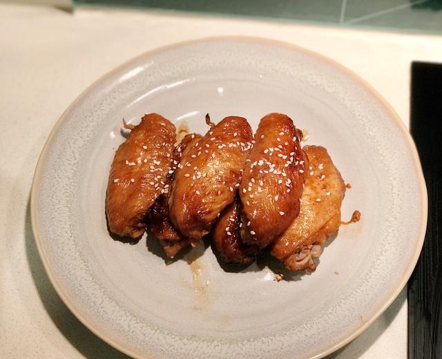 【无需买奥尔良腌料】无油健康简单蜜汁烤鸡翅的做法