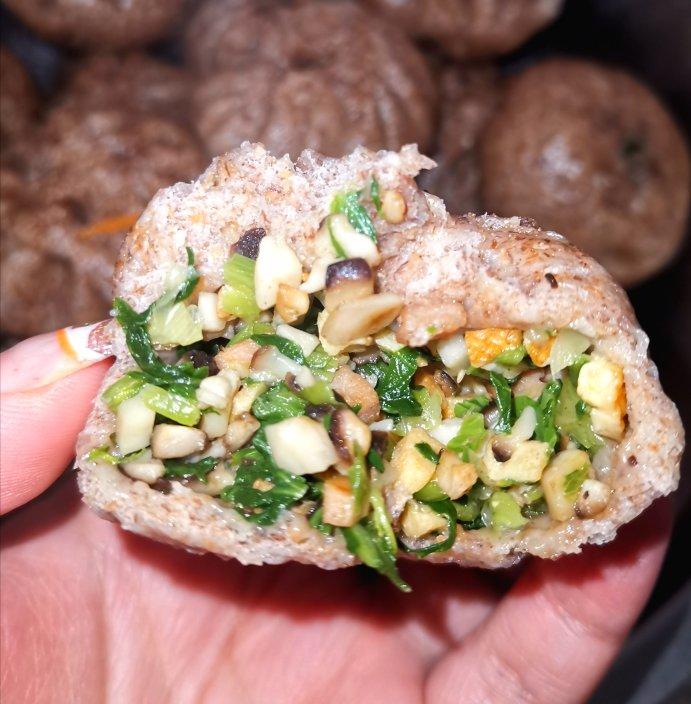 节省一半时间的大包子（另付翠绿菜包子，肉包子，腹黑包子食谱）