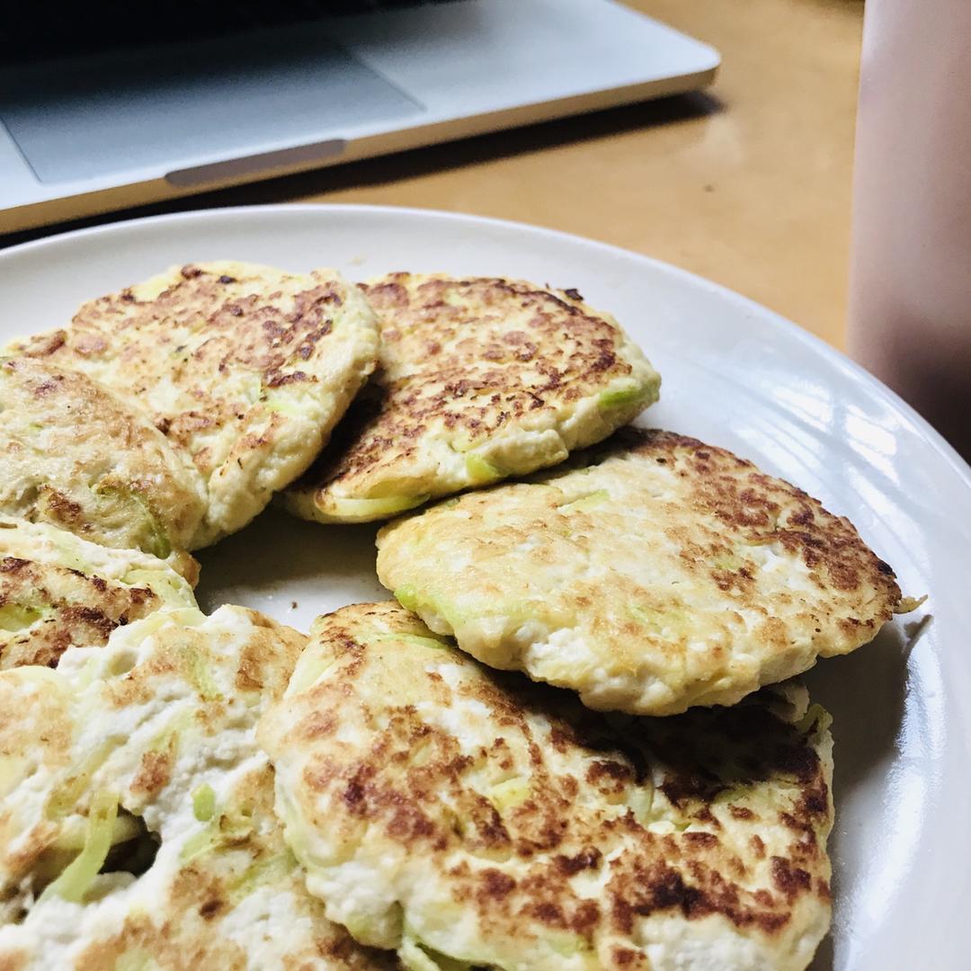 西葫芦豆腐小厚饼