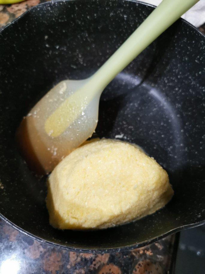 椰蓉小面包