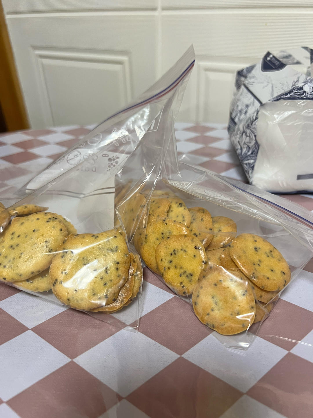 黑芝麻小饼干