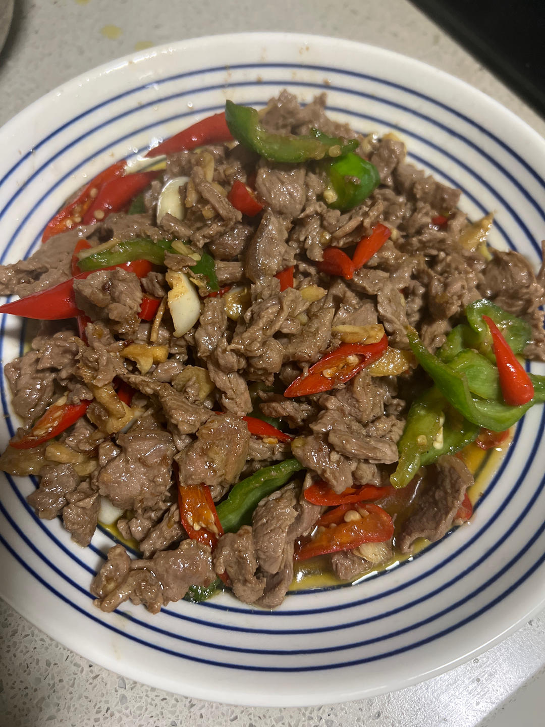 下饭神器又来了，试试这道芹菜炒牛肉！！