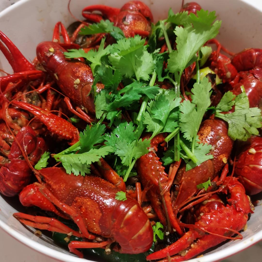 不放火锅料也麻辣的小龙虾🦞爆赞！！！