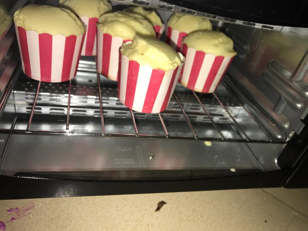 杯纸蛋糕
