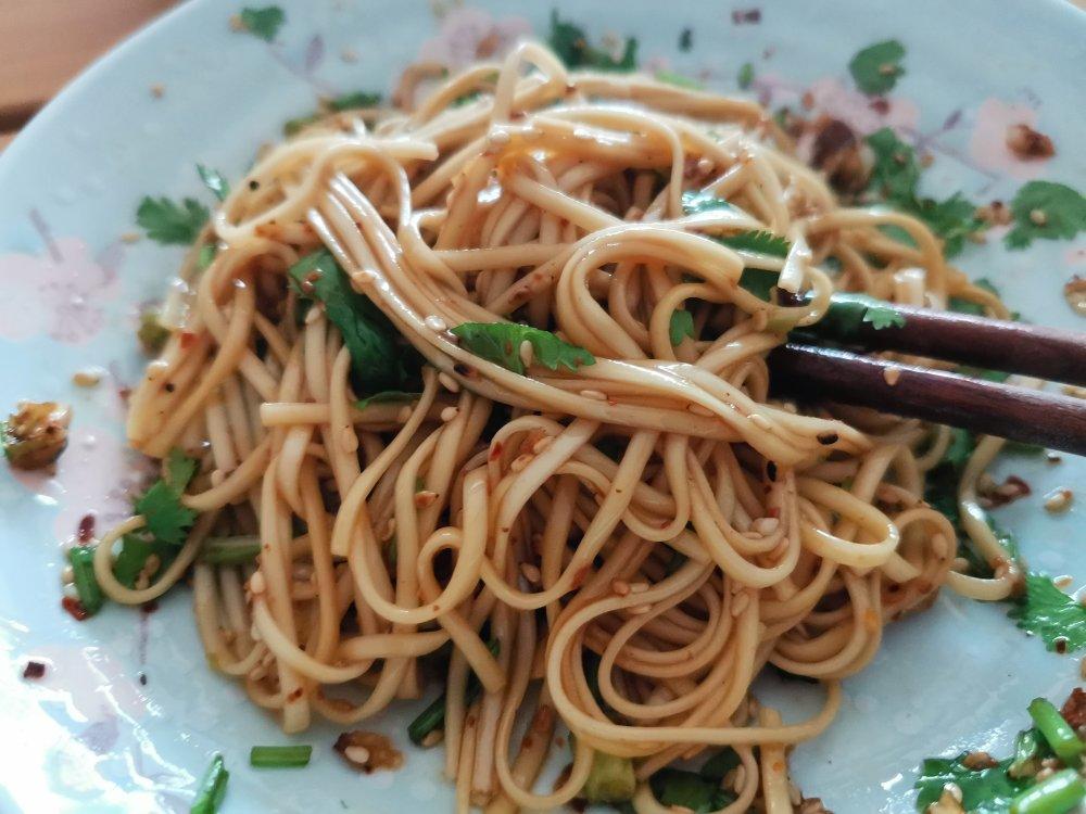 巨好吃㊙️酸辣凉拌面❗️十分钟搞定，简单快手❗️