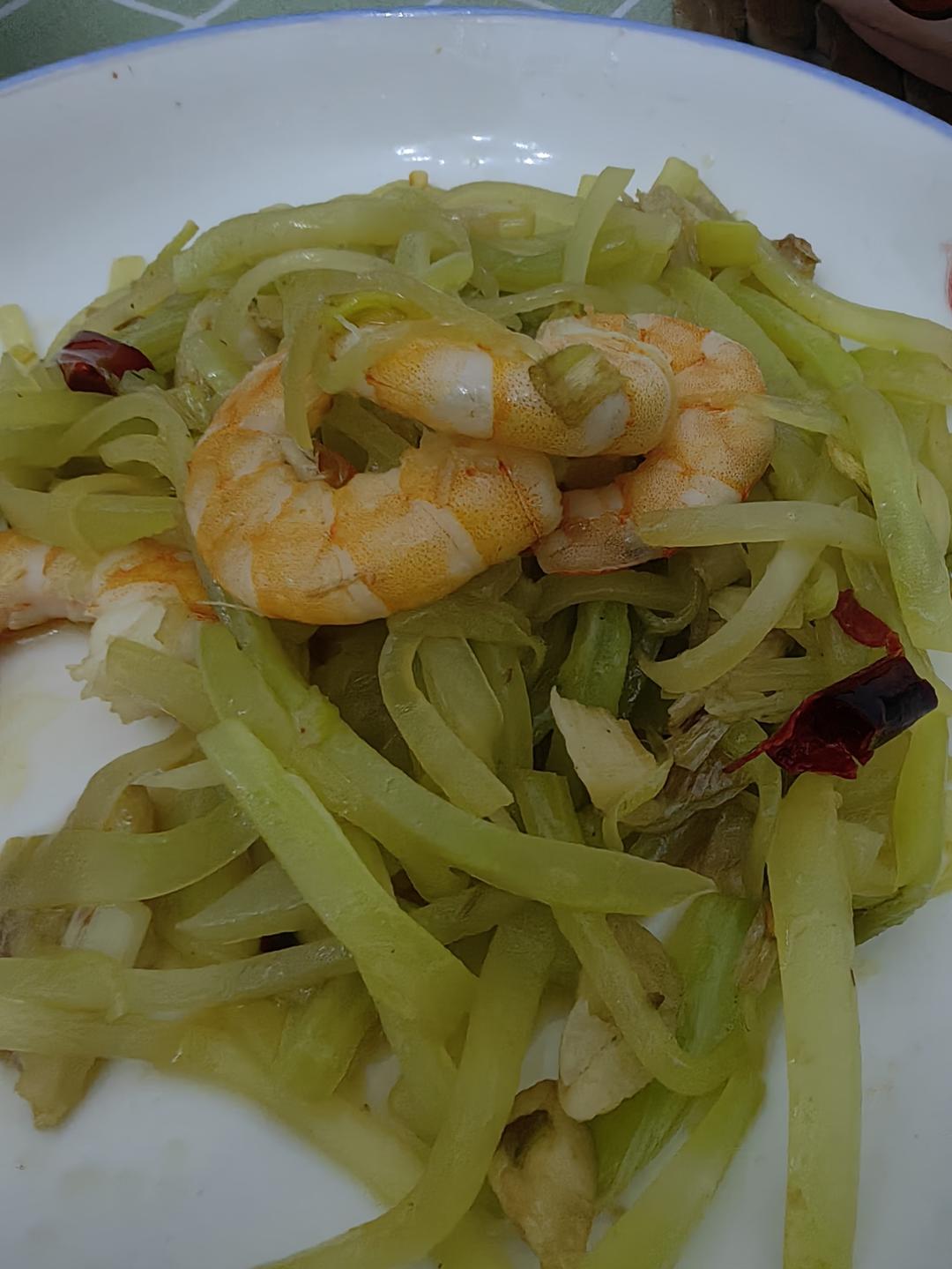 [孕妇食谱]莴笋炒虾仁