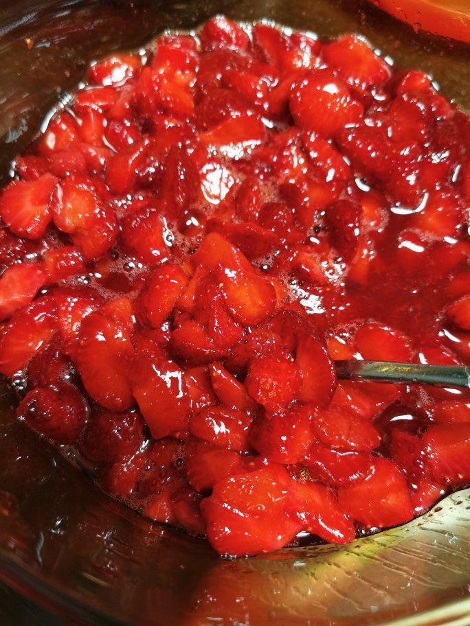 自制无添加草莓酱