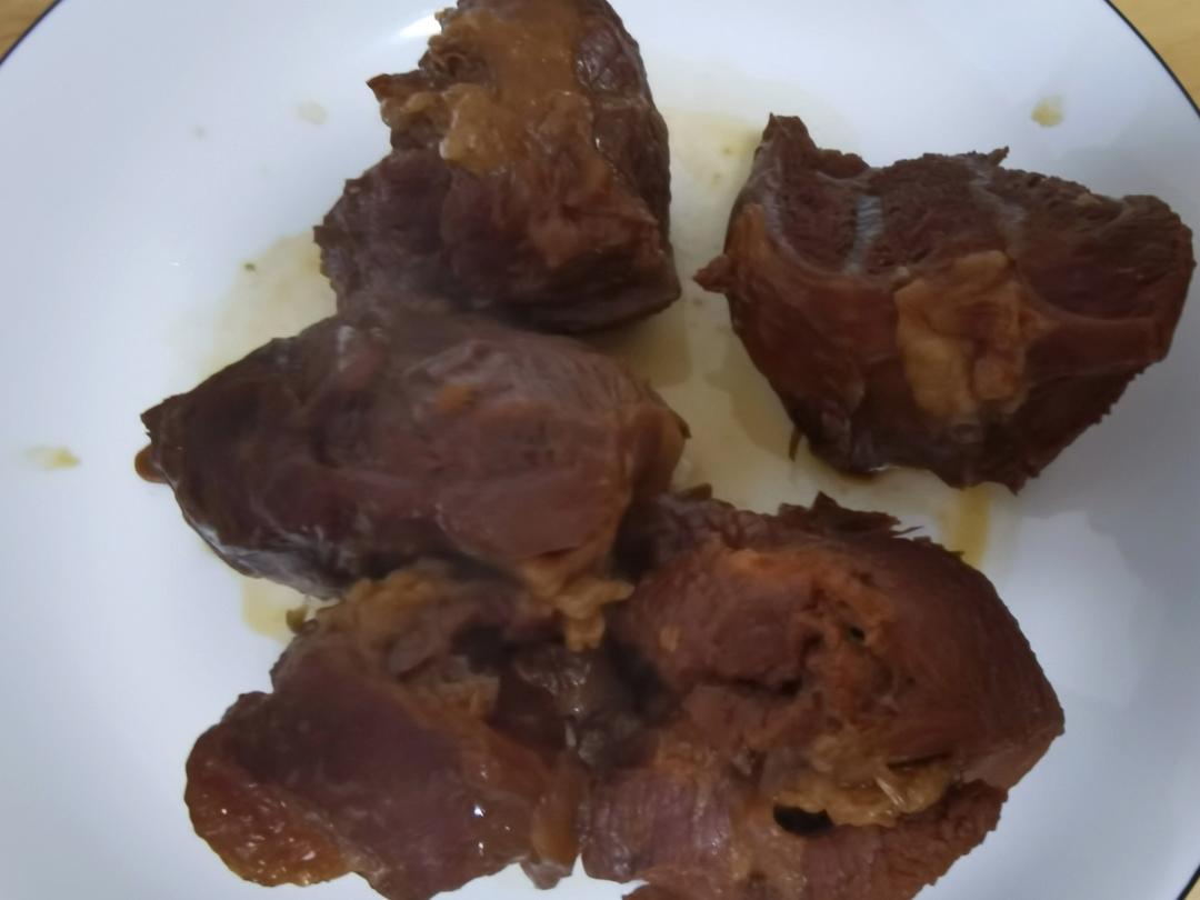 超简单的高压锅酱牛肉