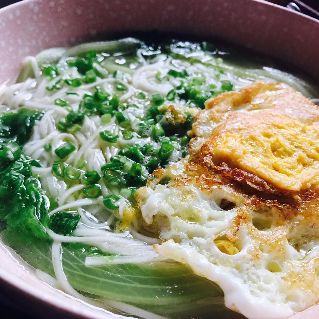 鸡蛋汤面
