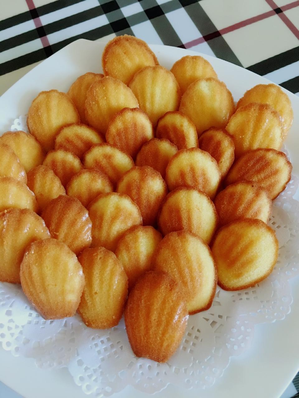 垚轩做的香橙玛德琳