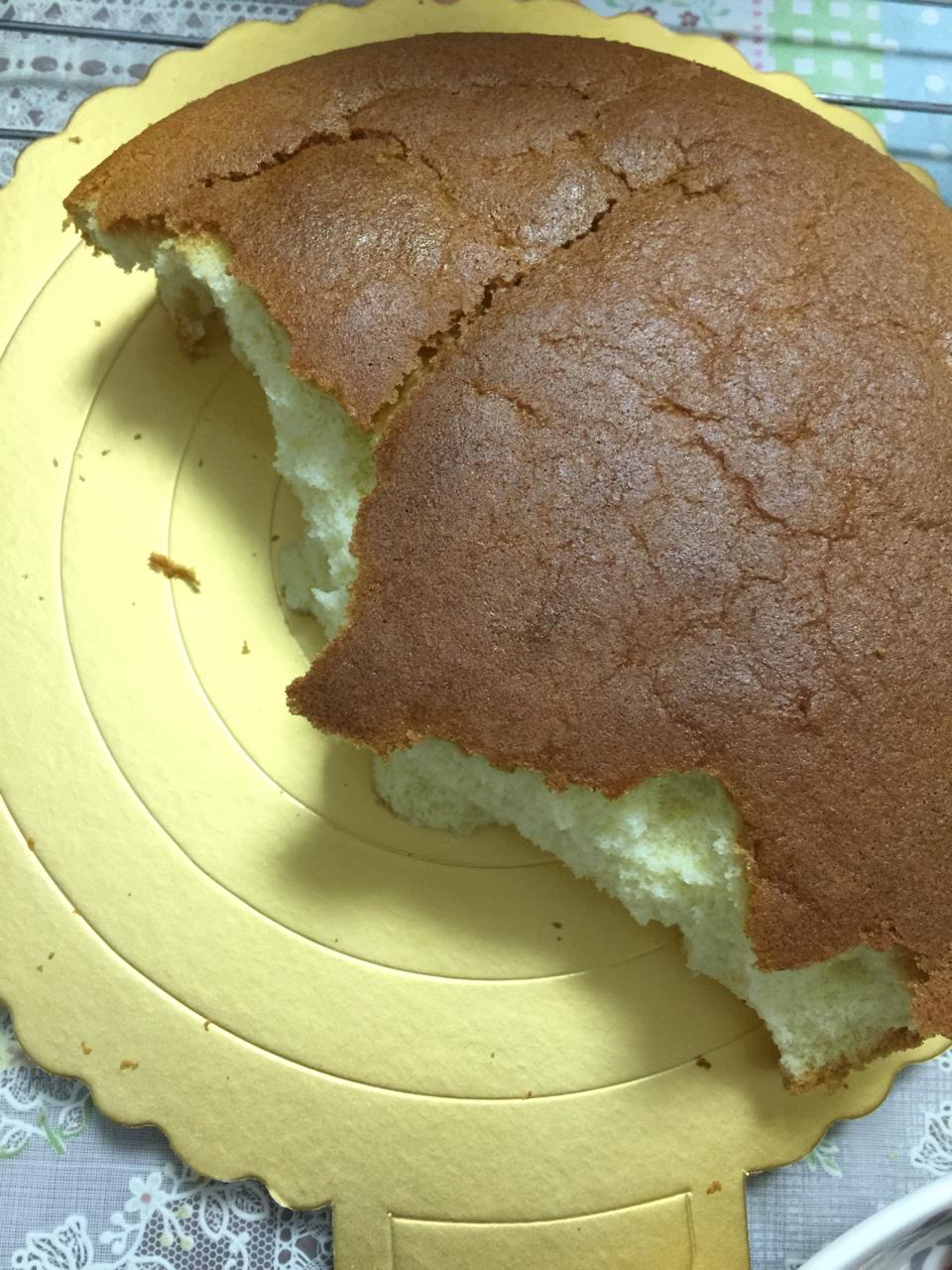 烤箱做蛋糕（戚风蛋糕的做法）