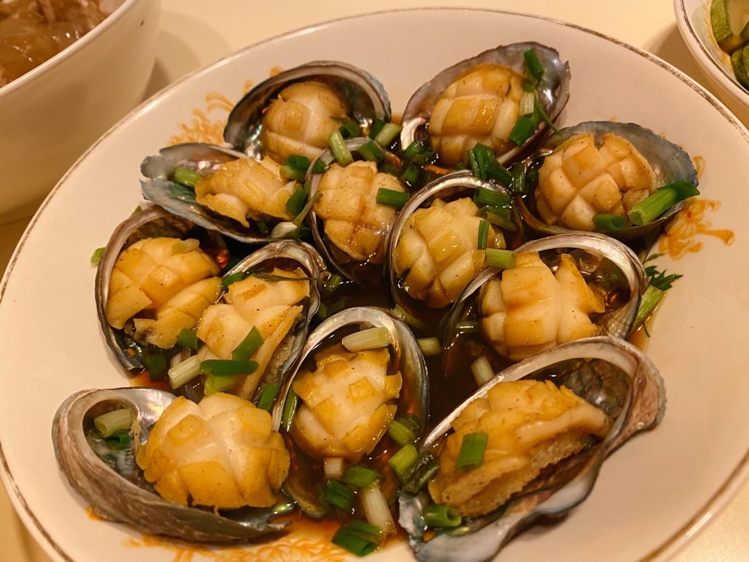 sylviawon做的清蒸小鲍鱼曼达小馆2017年夜饭