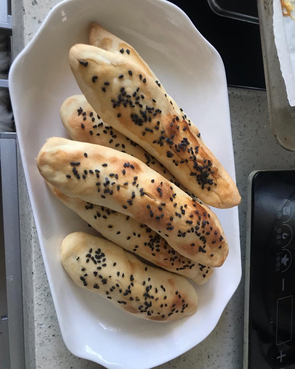 不用发面，简单易做，酥脆可口的空心糖烧饼