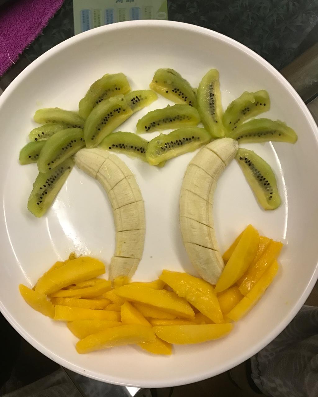 杨国振做的夏威夷水果拼盘